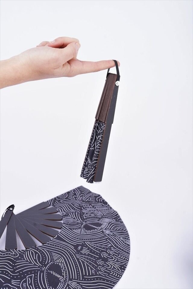 Abanico Cat Eye Black Pocket Abanico Cat Eye Black Pocket