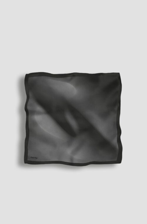 1773068807328e4b44104db2ea0c73f01cda9fa4fc-2 Pañuelo Aura Black Medium