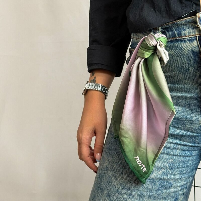 Pañuelo Aura Green Medium